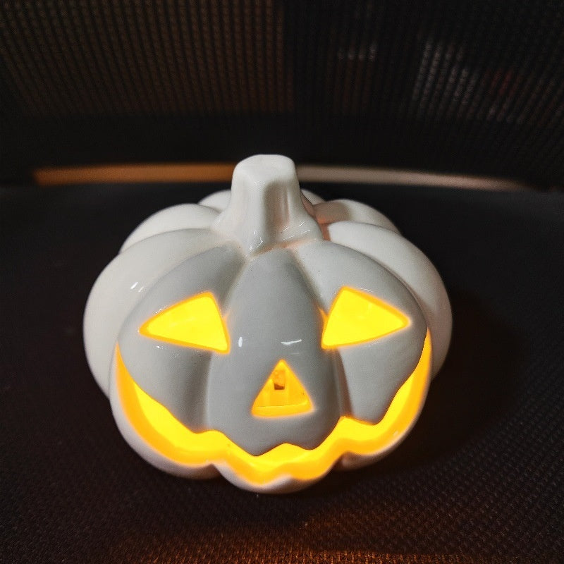 Halloween Pumpkin Lamp Ceramic Luminous Skull or Bat Decoration