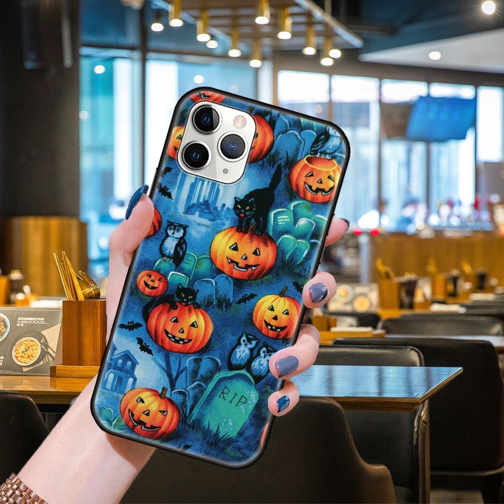 Halloween Jack O Lantern Cat Phone Case