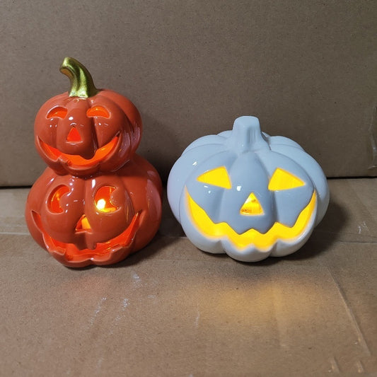 Halloween Pumpkin Lamp Ceramic Luminous Skull or Bat Decoration