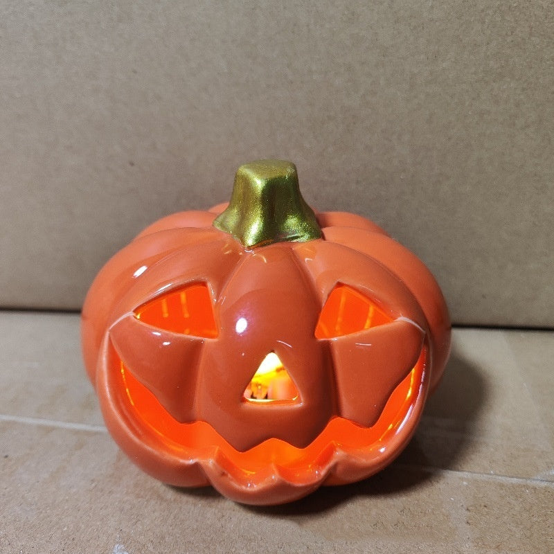 Halloween Pumpkin Lamp Ceramic Luminous Skull or Bat Decoration