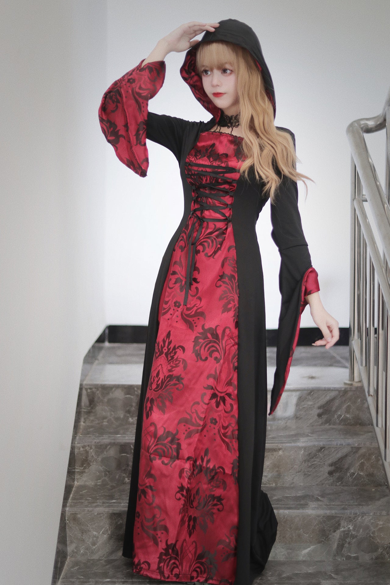 Gothic Vampire Cosplay